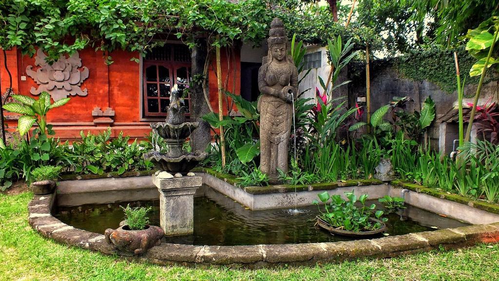 Mandala Desa Hotel Sukawati Exterior foto